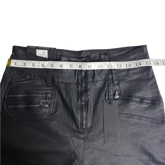 Chic Denim Jean Skylar High Rise Ankle Grazer Zip Crst Size 16 - Picture 4 of 7